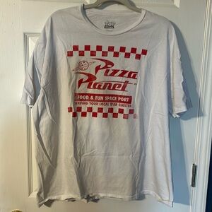 XXL pizza planet white T-shirt